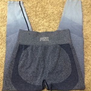 VS PINK seamless legging size medium blue ombré